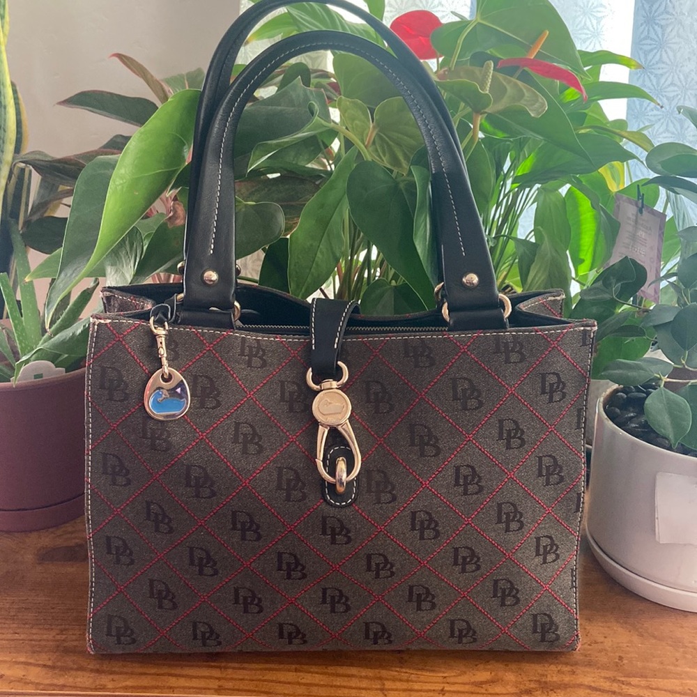 Dooney and Bourke Bag